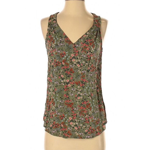 Old Navy Spring Green Floral Sleeveless Rayon Top S NWOT - Picture 2 of 3